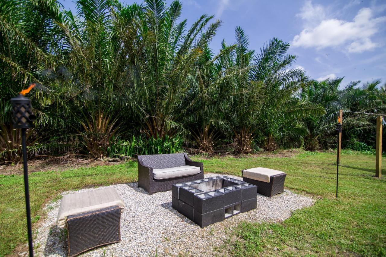 Pahokee Cozy Lake Home With Ranch Flair & Hammock, Firepit מראה חיצוני תמונה